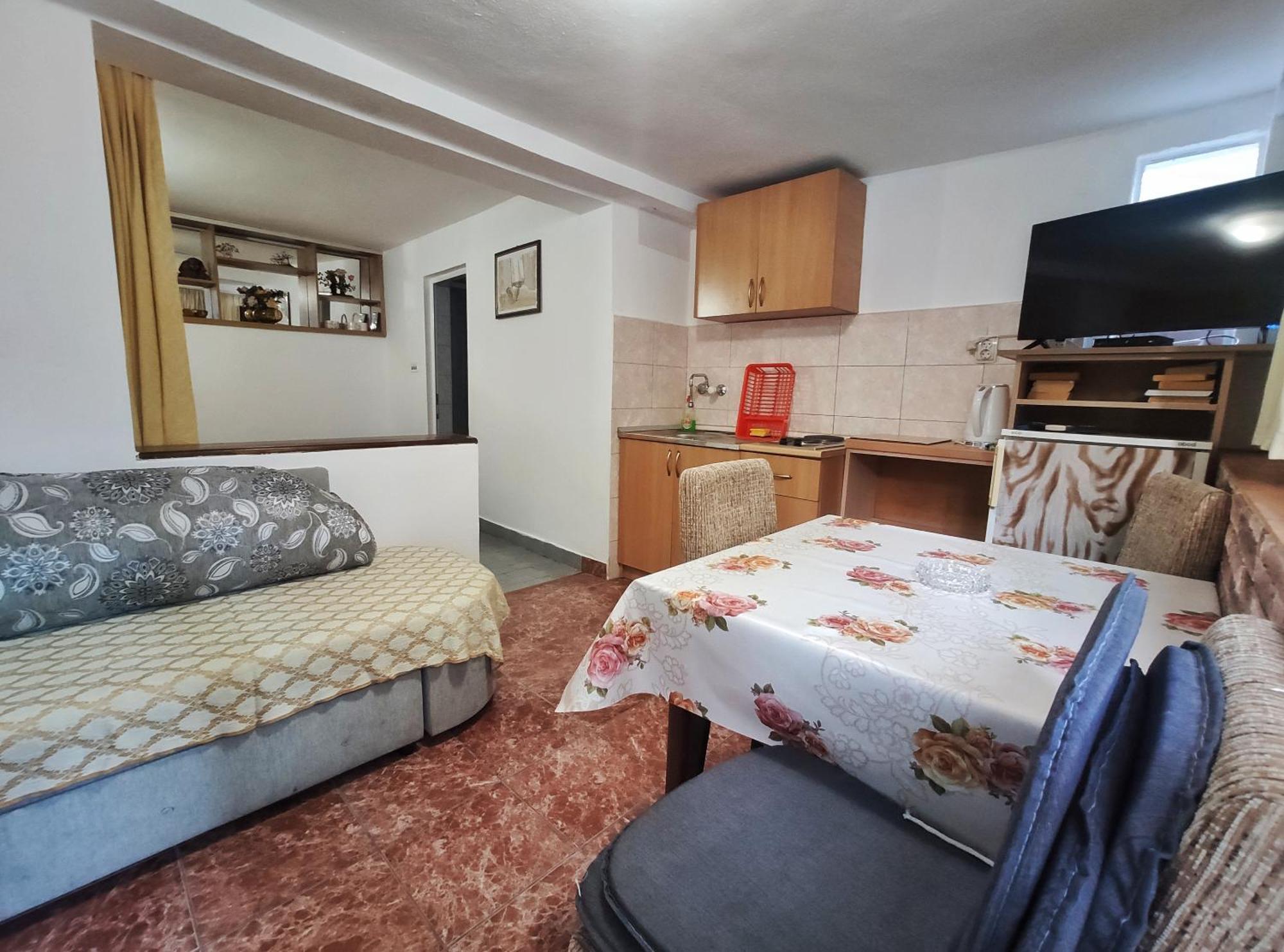 Petrovac Apartments Gvozdenovic מראה חיצוני תמונה