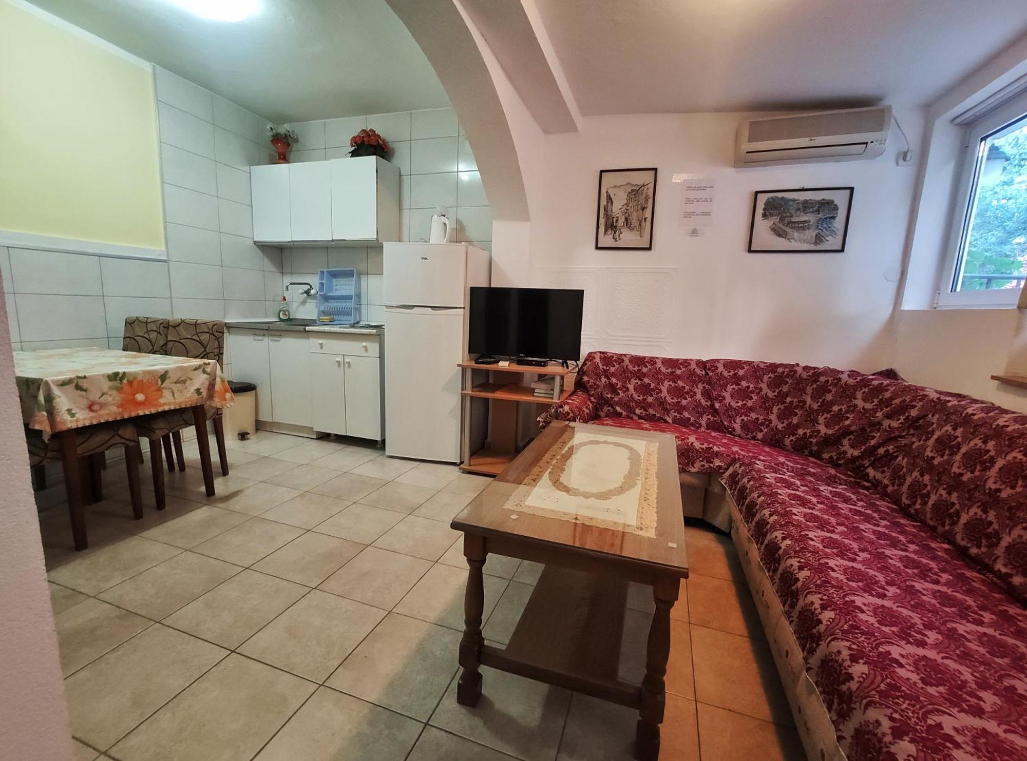 Petrovac Apartments Gvozdenovic מראה חיצוני תמונה